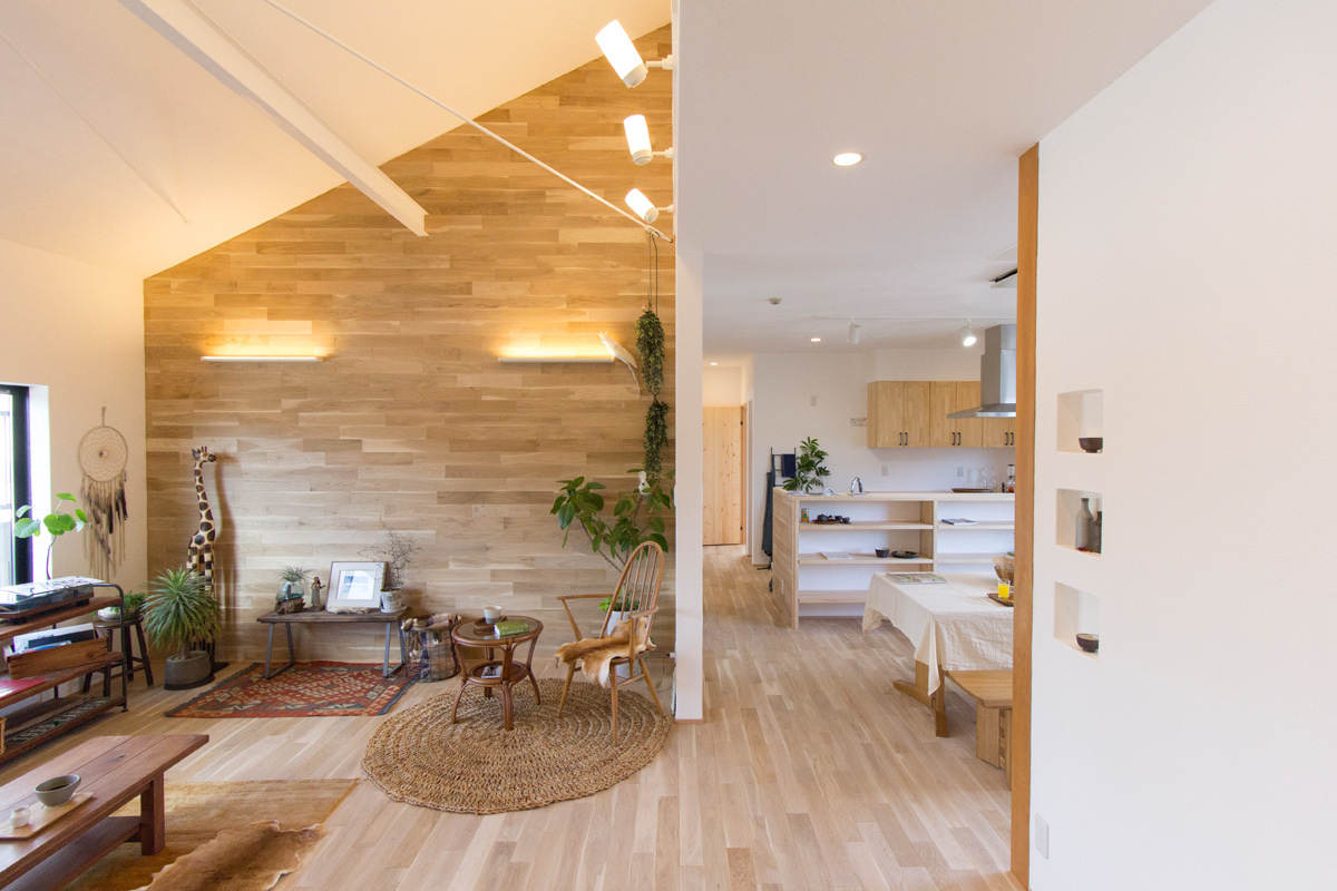 男前インテリア・オークストリートの家